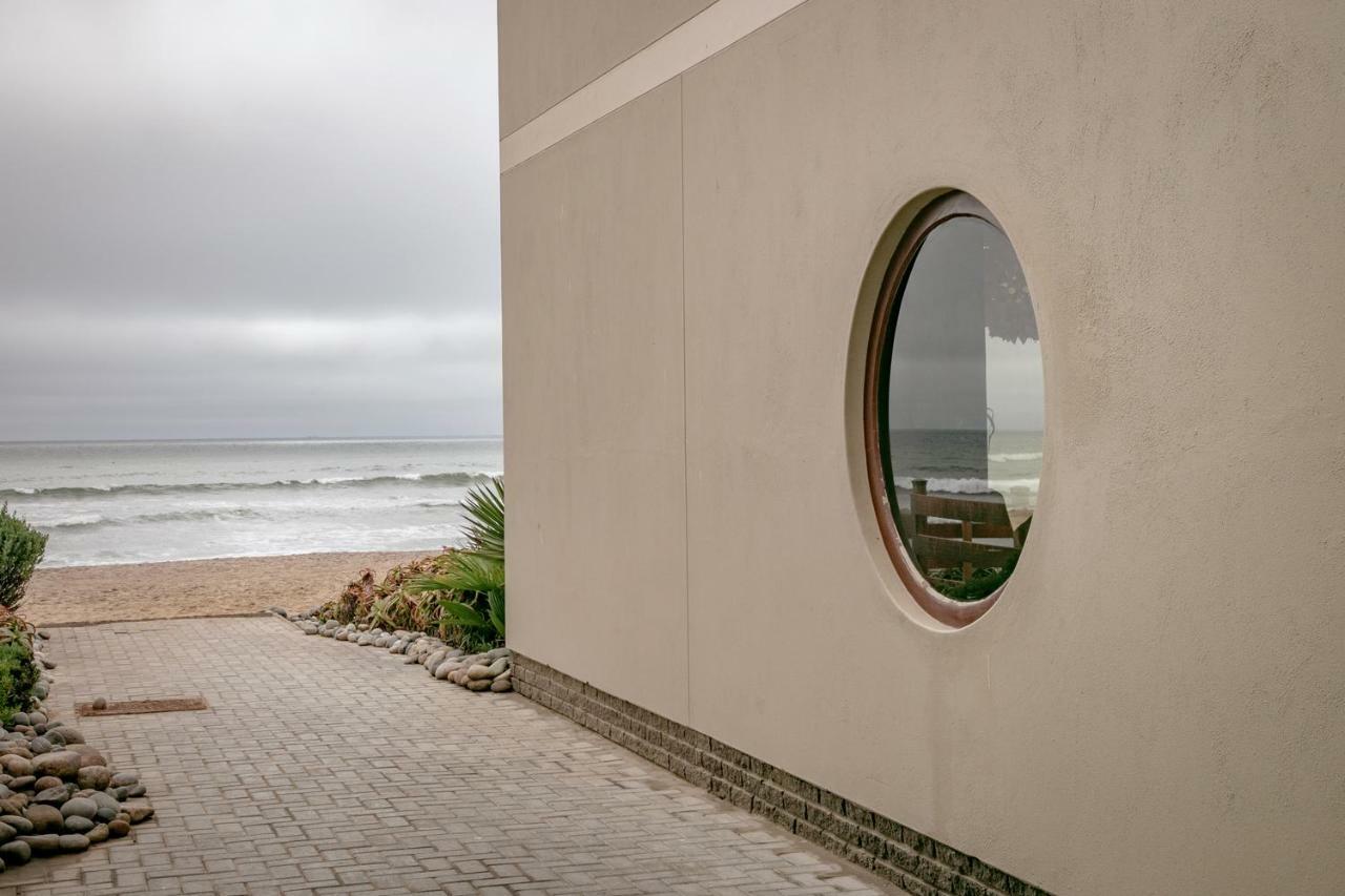 Blue Pearl - Situated Right On The Beach Swakopmund Luaran gambar