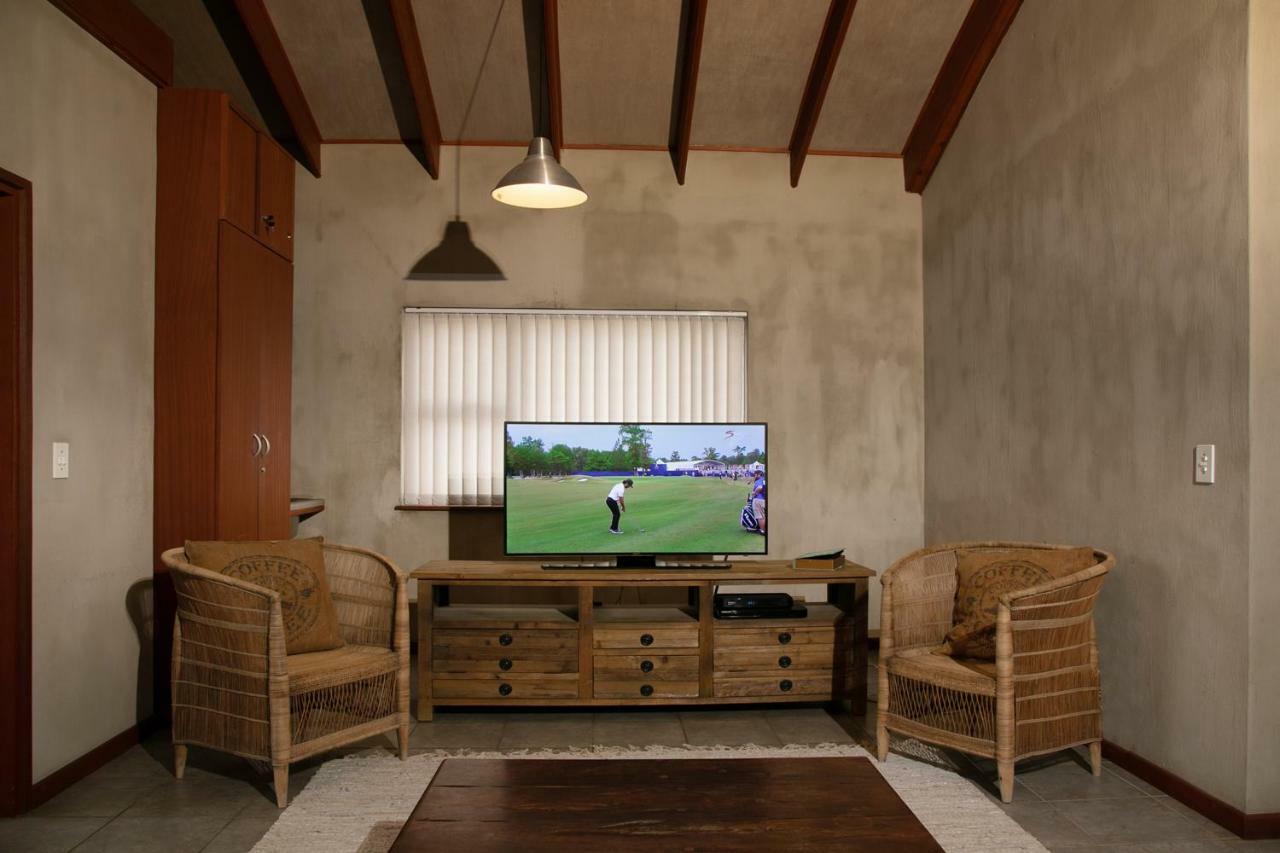 Blue Pearl - Situated Right On The Beach Swakopmund Luaran gambar